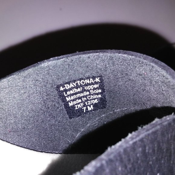 Dockers Sandal Daytona Womens Size 7M Black Leather Upper Slip On Slides Open To - Picture 16 of 16